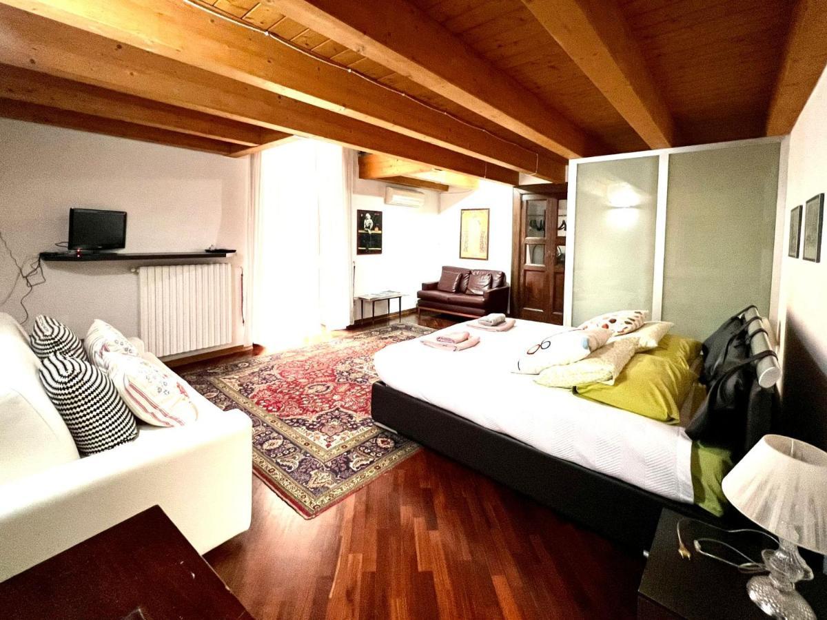 Saint Patrick Guest House Barletta Eksteriør billede