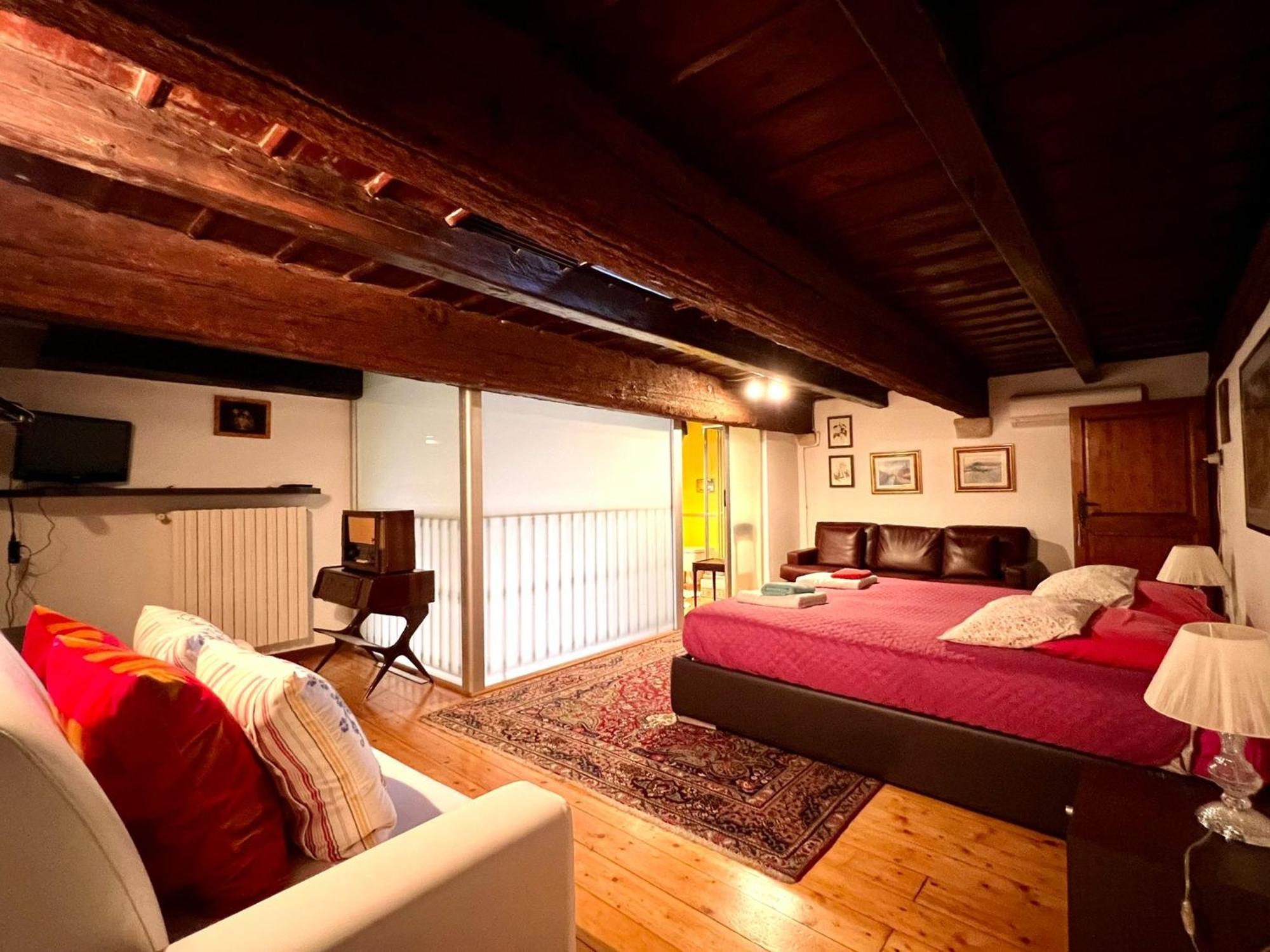 Saint Patrick Guest House Barletta Eksteriør billede