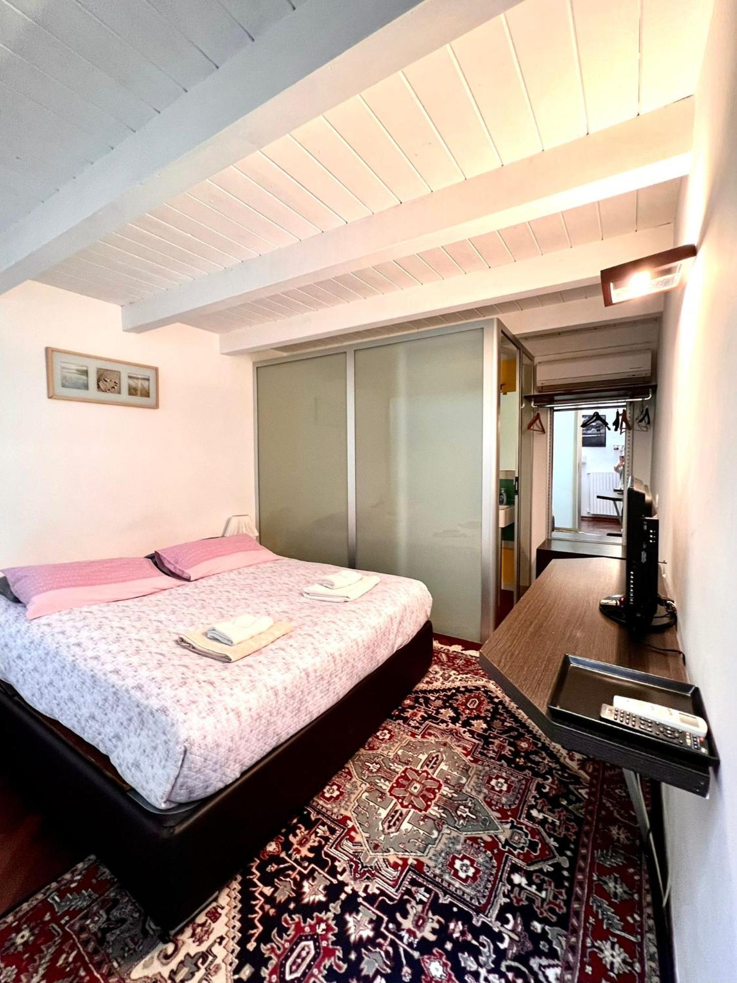 Saint Patrick Guest House Barletta Eksteriør billede